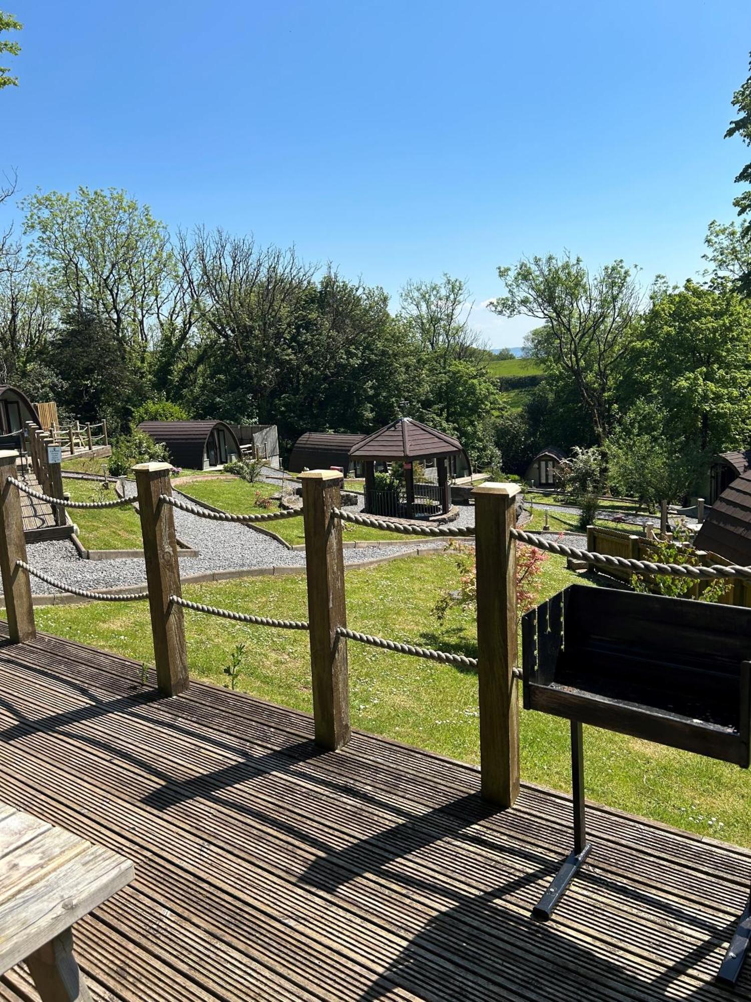 Pods At Broadway Villa Laugharne Dış mekan fotoğraf